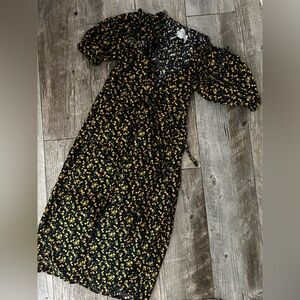 The Shirt by rochelle  behrens The Camelot Dress S